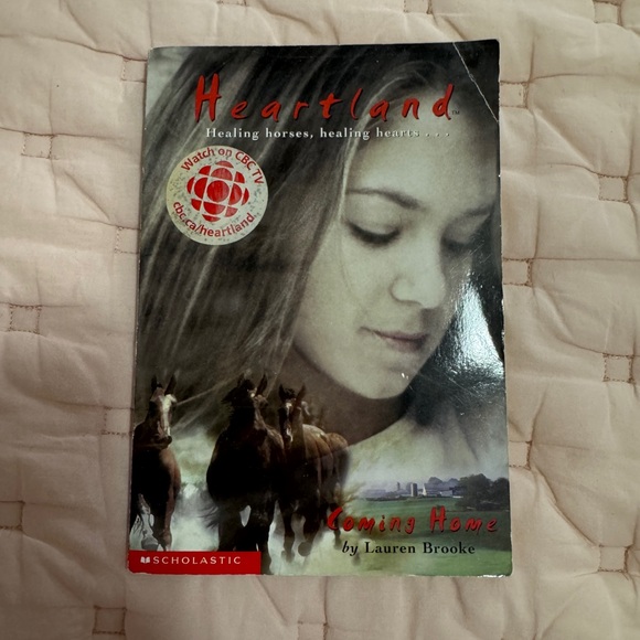 Heartland Book Series - Picture 2 of 11